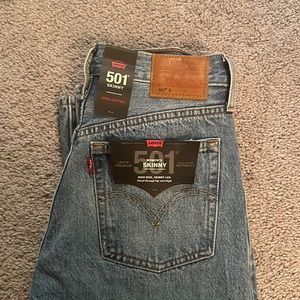 NWT Levi’s 501 jeans